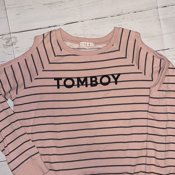 Sweater - Picture 3 of 3